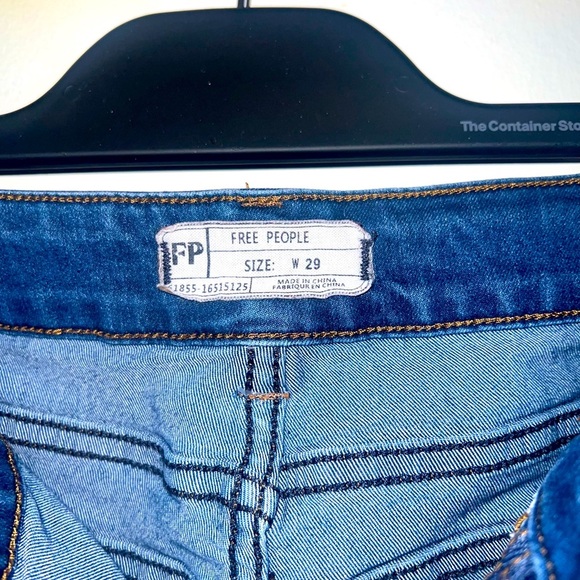 Free people sunny jeans. - Picture 4 of 4